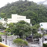 Apto no melhor ponto da Enseada